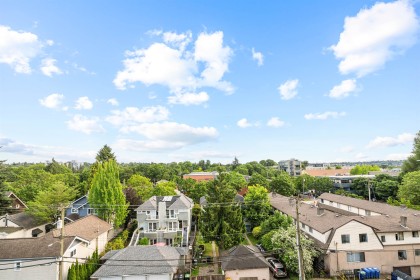 Photo 17 at 607 - 2528 Maple Street, Kitsilano, Vancouver West