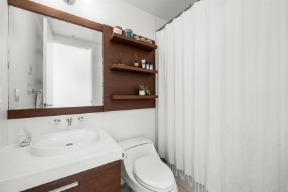 Photo 14 at 607 - 2528 Maple Street, Kitsilano, Vancouver West