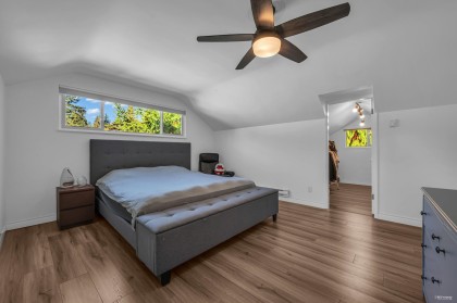 Photo 12 at 310 Macbeth Crescent, Cedardale, West Vancouver