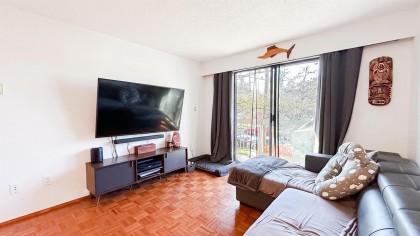 Photo 5 at 202 - 2080 Maple Street, Kitsilano, Vancouver West
