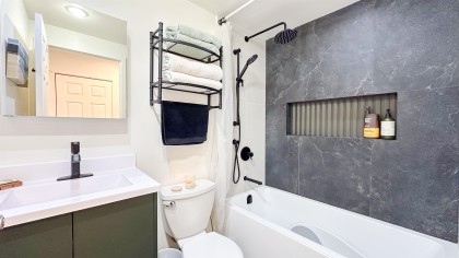 Photo 9 at 202 - 2080 Maple Street, Kitsilano, Vancouver West