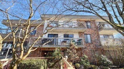 Photo 4 at 202 - 2080 Maple Street, Kitsilano, Vancouver West