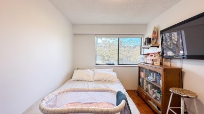 Photo 8 at 202 - 2080 Maple Street, Kitsilano, Vancouver West