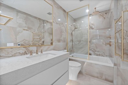 Photo 15 at 307 - 2096 W 47th Avenue, Kerrisdale, Vancouver West