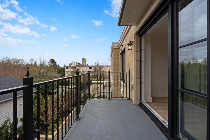 Photo 29 at 307 - 2096 W 47th Avenue, Kerrisdale, Vancouver West