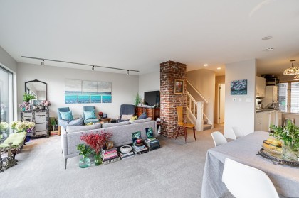 Photo 4 at 967 W 8th Avenue, Fairview VW, Vancouver West