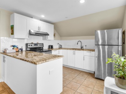 Photo 13 at 227 W 5th Street, Lower Lonsdale, North Vancouver