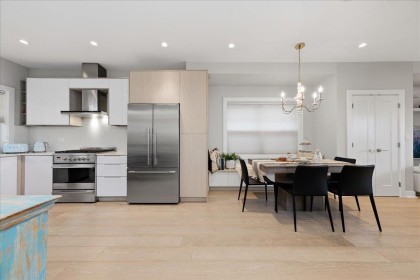 Photo 10 at 210 W 5th Street, Lower Lonsdale, North Vancouver