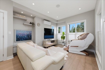 Photo 4 at 210 W 5th Street, Lower Lonsdale, North Vancouver