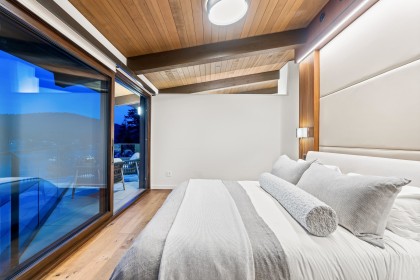 Photo 23 at 1840 Naomi Place, Deep Cove, North Vancouver