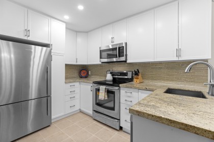 Photo 11 at 105 - 1125 Gilford Street, West End VW, Vancouver West