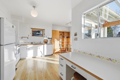 Photo 8 at 3760 W 29th Avenue, Dunbar, Vancouver West