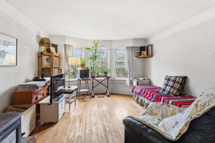 Photo 24 at 2582 W 6th Avenue, Kitsilano, Vancouver West