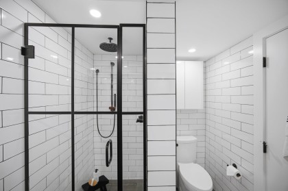 Photo 13 at 3321 Mountain Highway, Lynn Valley, North Vancouver