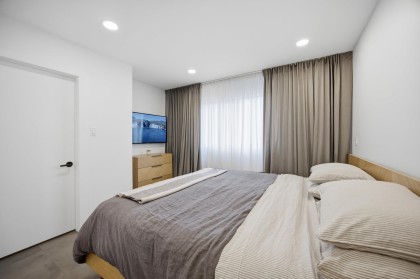 Photo 28 at 3321 Mountain Highway, Lynn Valley, North Vancouver