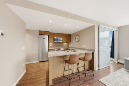 Photo 12 at 705 - 135 E 17th Street, Central Lonsdale, North Vancouver