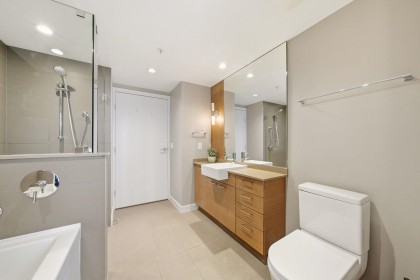 Photo 19 at 705 - 135 E 17th Street, Central Lonsdale, North Vancouver