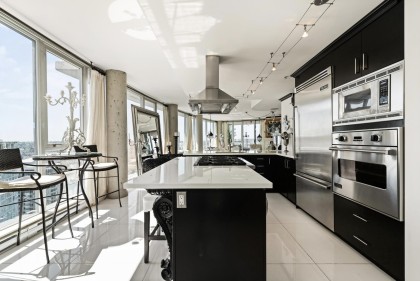 Photo 12 at 3701 - 1495 Richards Street, Yaletown, Vancouver West