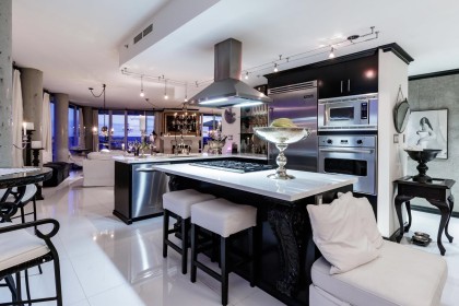 Photo 11 at 3701 - 1495 Richards Street, Yaletown, Vancouver West