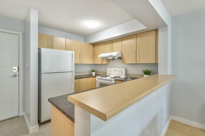Photo 2 at 308 - 2768 Cranberry Drive, Kitsilano, Vancouver West