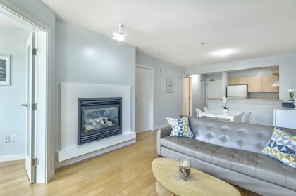 Photo 13 at 308 - 2768 Cranberry Drive, Kitsilano, Vancouver West