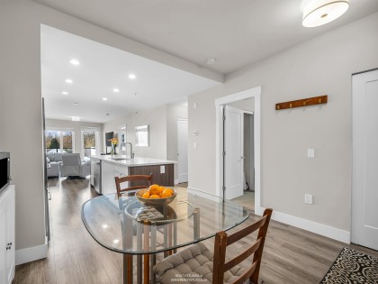 Photo 13 at 401 - 1496 Charlotte Road, Lynnmour, North Vancouver