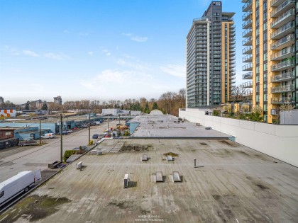 Photo 32 at 401 - 1496 Charlotte Road, Lynnmour, North Vancouver