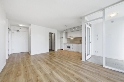 Photo 5 at 2607 - 602 Citadel Parade, Downtown VW, Vancouver West