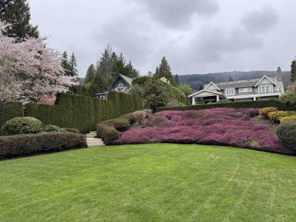 Photo 4 at 2920 Mathers Avenue, Altamont, West Vancouver