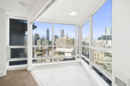 Photo 7 at 910 - 833 Seymour Street, Downtown VW, Vancouver West