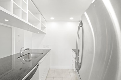 Photo 14 at 910 - 833 Seymour Street, Downtown VW, Vancouver West