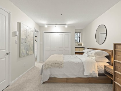 Photo 12 at 232 W 14th Avenue, Mount Pleasant VW, Vancouver West