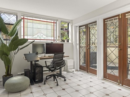 Photo 4 at 232 W 14th Avenue, Mount Pleasant VW, Vancouver West