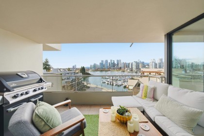 Photo 7 at 533 - 666 Leg In Boot Square, False Creek, Vancouver West