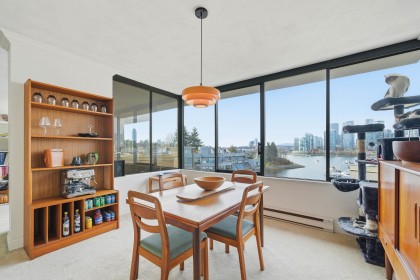 Photo 14 at 533 - 666 Leg In Boot Square, False Creek, Vancouver West