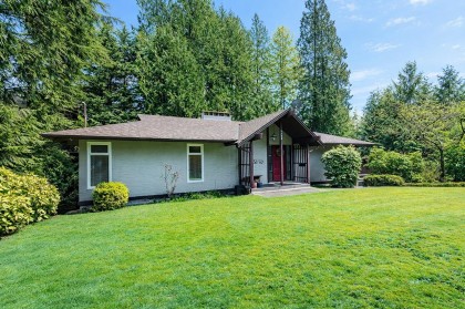 Photo 2 at 4540 Mountain Highway, Lynn Valley, North Vancouver