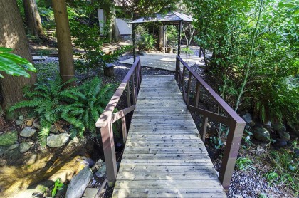 Photo 28 at 4540 Mountain Highway, Lynn Valley, North Vancouver