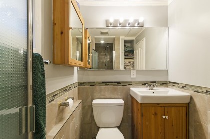 Photo 24 at 4540 Mountain Highway, Lynn Valley, North Vancouver