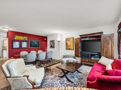 Photo 8 at 302 - 1311 Beach Avenue, West End VW, Vancouver West