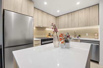 Photo 9 at 303 - 3596 Malsum Drive, Roche Point, North Vancouver