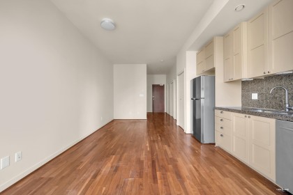 Photo 9 at 1113 - 1333 W Georgia Street, Coal Harbour, Vancouver West