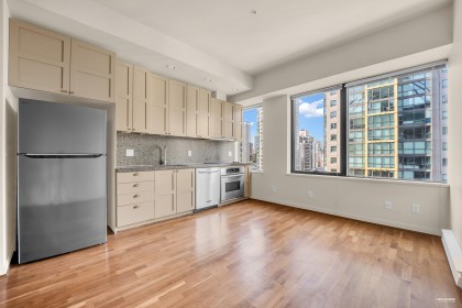 Photo 4 at 1113 - 1333 W Georgia Street, Coal Harbour, Vancouver West