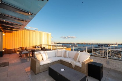 Photo 5 at 520 - 755 Harbourside Drive, Harbourside, North Vancouver