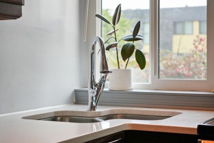 Photo 5 at 201 - 341 Mahon Avenue, Lower Lonsdale, North Vancouver