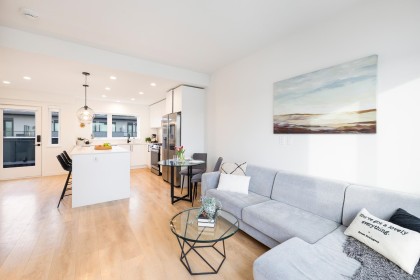 Photo 11 at 444 - 545 E 2nd Street, Lower Lonsdale, North Vancouver