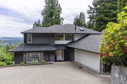 Photo 2 at 1241 Coleman Street, Lynn Valley, North Vancouver