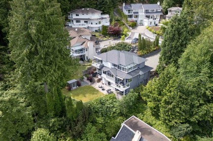 Photo 4 at 1241 Coleman Street, Lynn Valley, North Vancouver