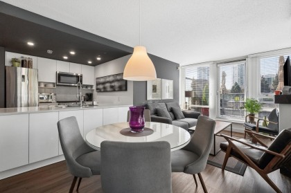 Photo 6 at 310 - 939 Expo Boulevard, Yaletown, Vancouver West