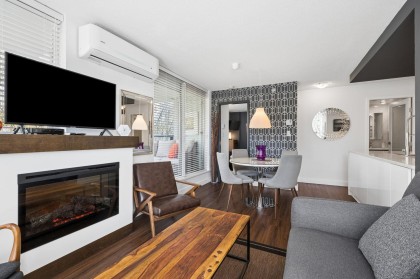 Photo 11 at 310 - 939 Expo Boulevard, Yaletown, Vancouver West