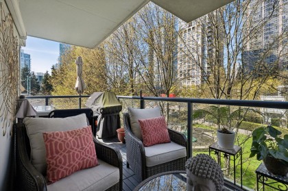 Photo 19 at 310 - 939 Expo Boulevard, Yaletown, Vancouver West